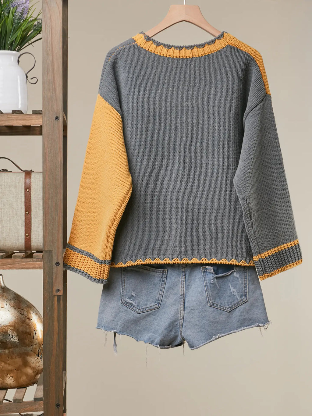 Embroidered Front Pocket Cardigan
