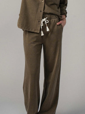 Relaxed Wide Leg Drawstring Pants