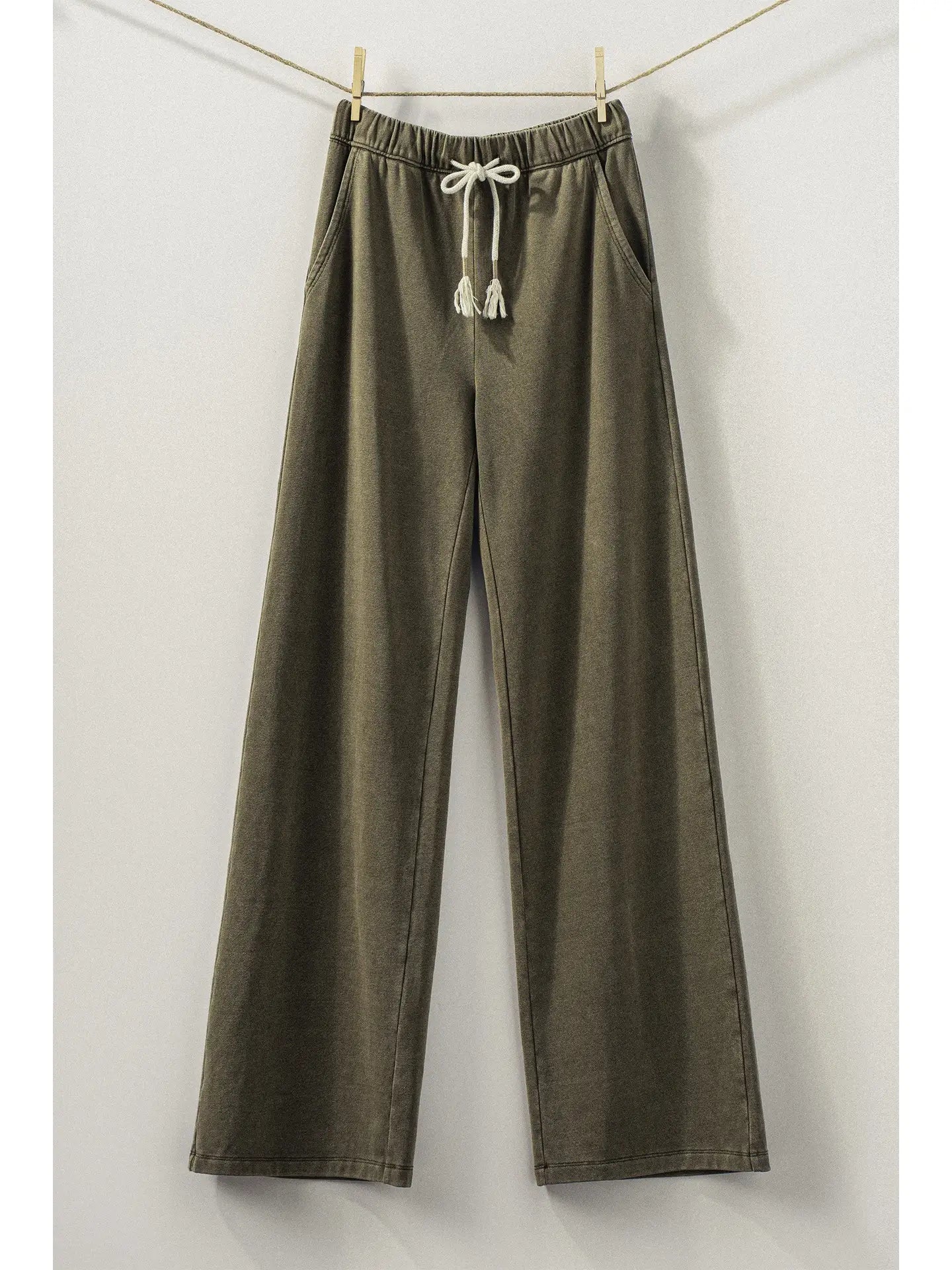 Relaxed Wide Leg Drawstring Pants